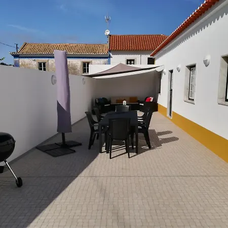 Casa Adega Da Fonte Casa de Férias Ericeira